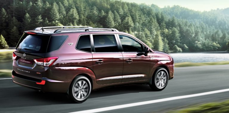 Nuevo Ssangyong Rodius My Estrena Motor Di Sel Con Cv Y Cambio