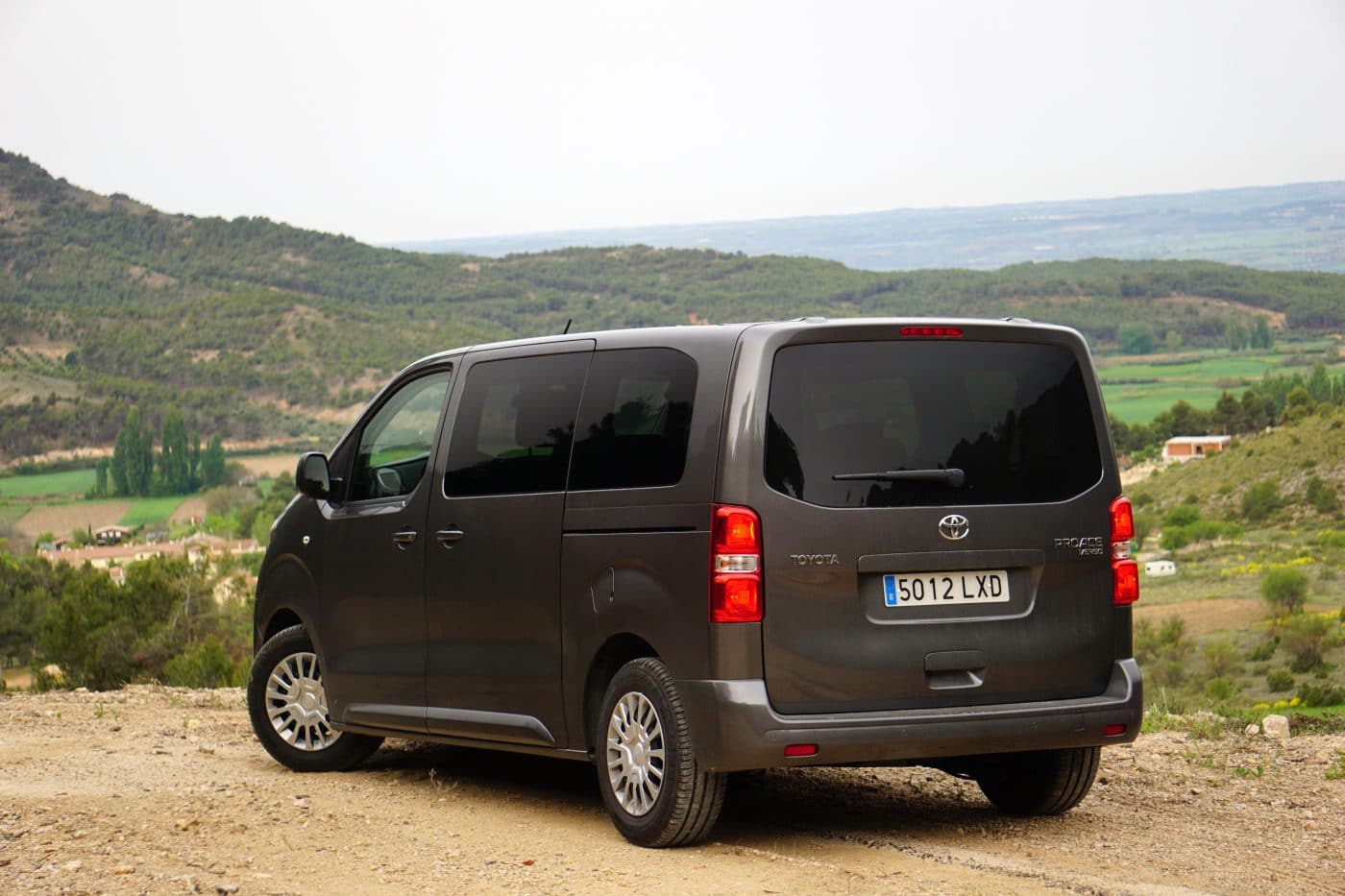 Opini N Y Prueba Toyota Proace Verso Shuttle Vx Plus Cv