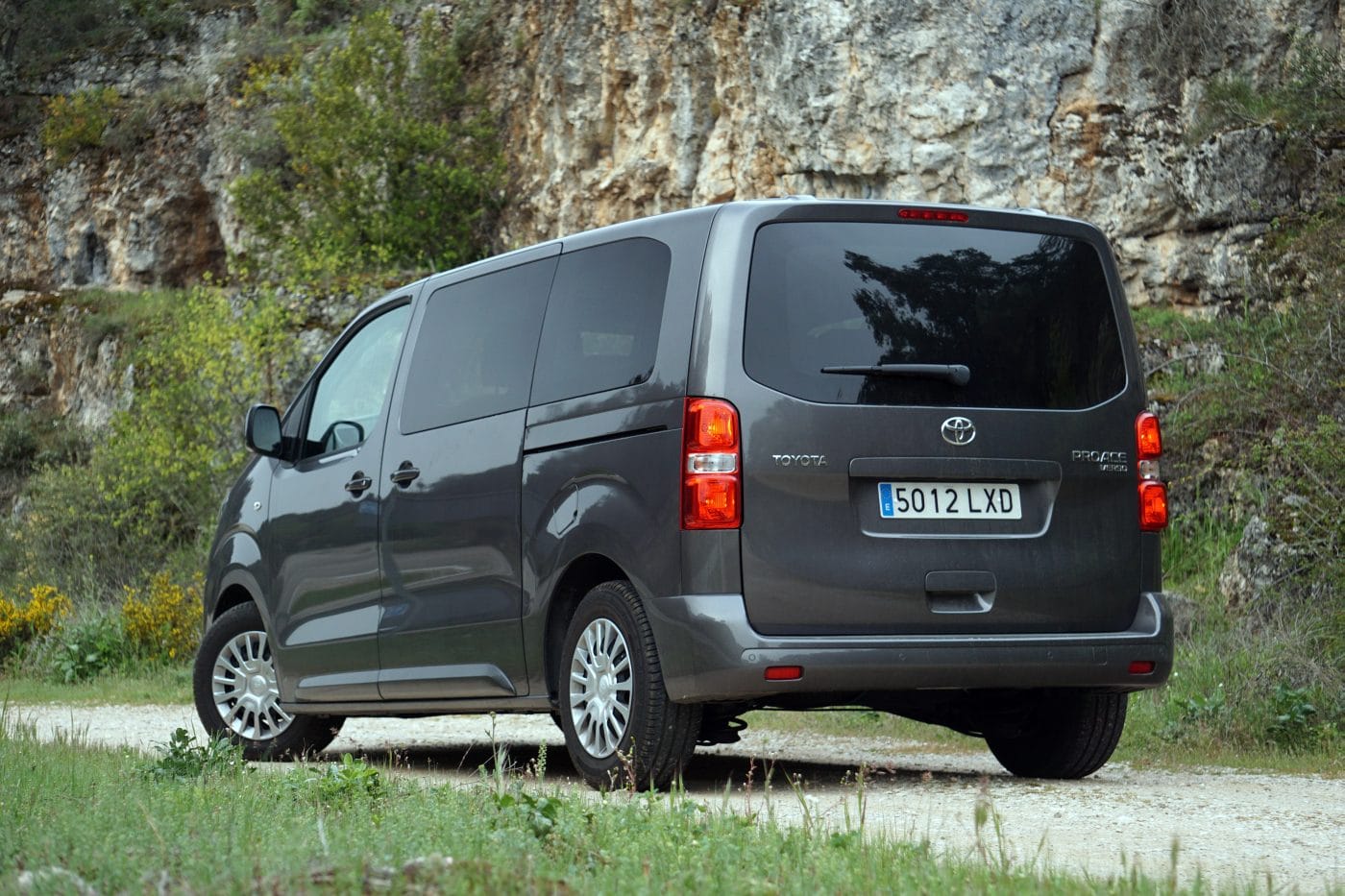 Opinión y prueba Toyota ProAce Verso Shuttle VX Plus 145 CV