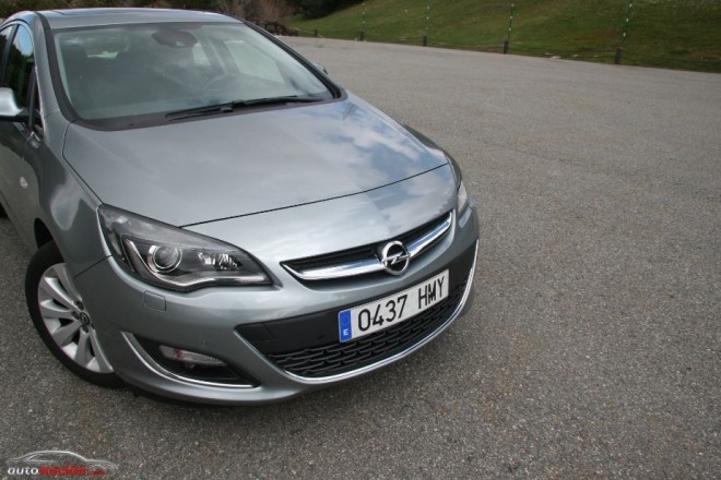 Opel Astra Frontal02