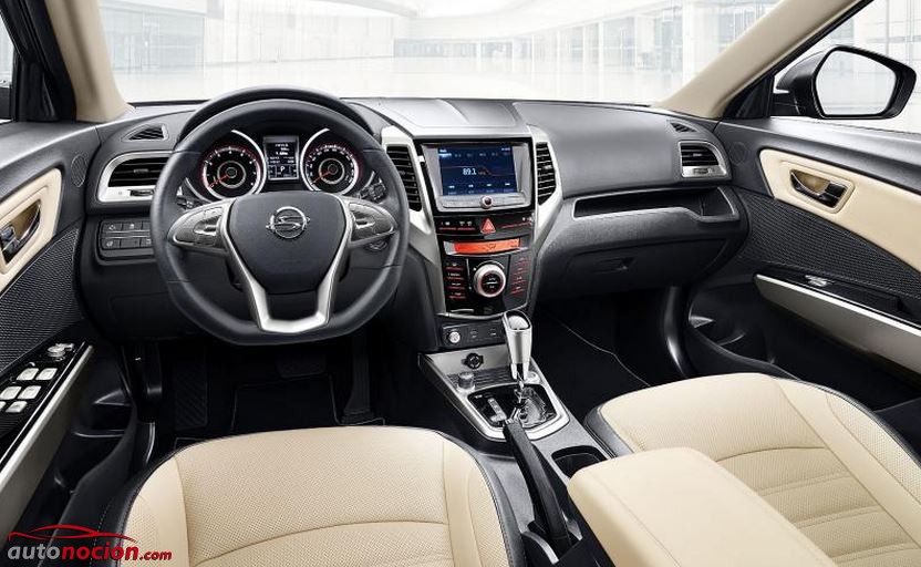 interior ssangyong tivoli 2015