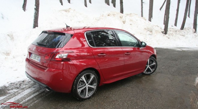 Peugeot 308 GT 34