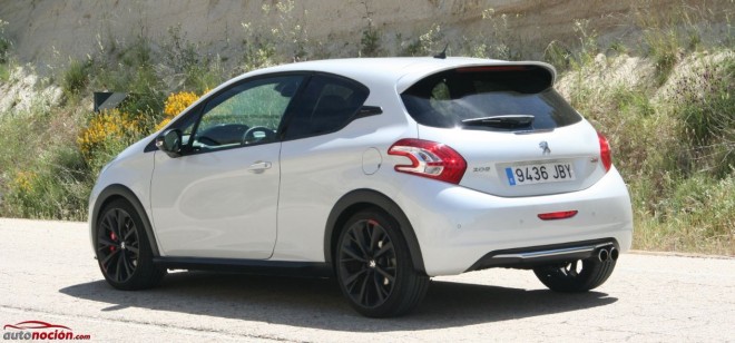 Peugeot 208 GTi 30th 39