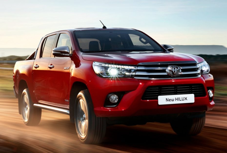 Todos los precios del nuevo Toyota Hilux para España Desde algo más de