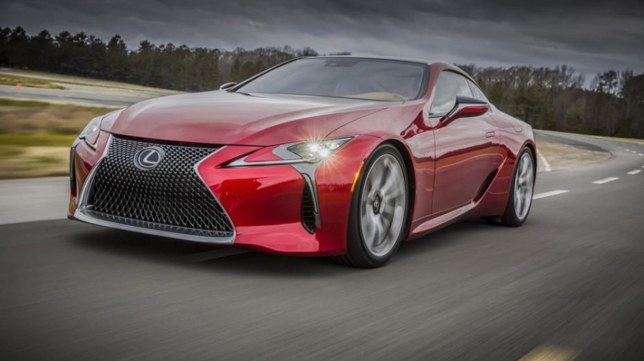 Lexus LC 500: Cuando un espectacular 2+2 nipón y un V8 de aspiración natural se rodean de lujo y sofisticación