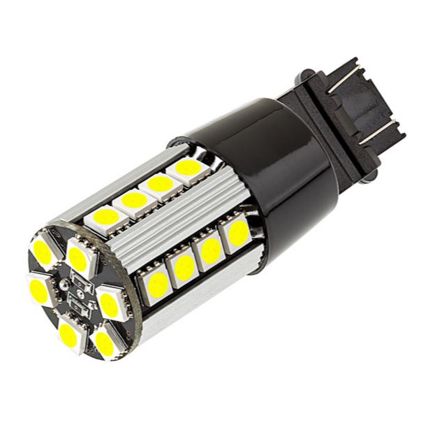 Bombillas LED para los faros del coche: ¿Las puedo poner?