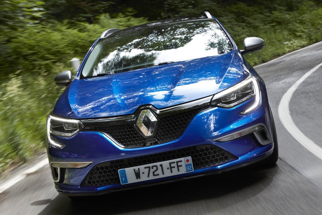 Ya Está Aquí El Nuevo Renault Mégane GT Con Motor Diésel: 165 CV Y Dos ...