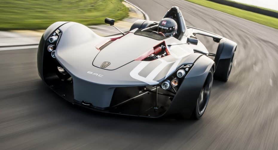 BAC Mono 2017: El superdeportivo británico que podría pasar perfectamente por el coche de Batman