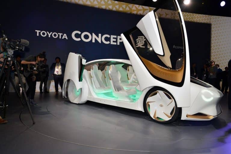 Toyota Concept I El Coche Del Futuro Conocerá Hasta Tus Emociones Y Será Un Humano Más 8121