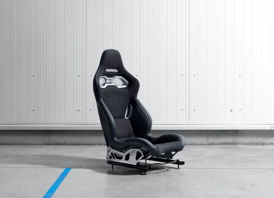 No es un asiento para jugar a la consola, es el que equipará el nuevo Alpine A120 y es muy ligero…