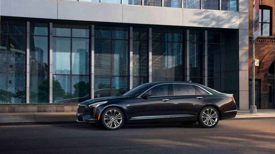 Cadillac desvela el nuevo CT6 V-Sport: Pura elegancia y deportividad con 550 caballos