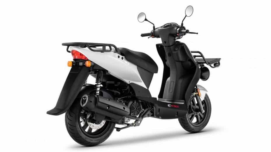 La Kymco Agility Carry 125 Es El Scooter Ideal De Reparto En La Gran Ciudad