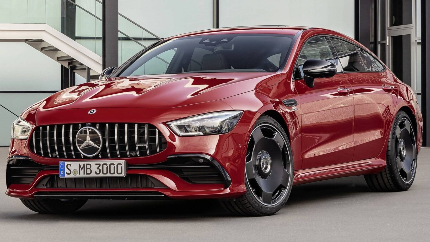 Ya está aquí el nuevo MercedesAMG GT 43 con un motor de seis cilindros