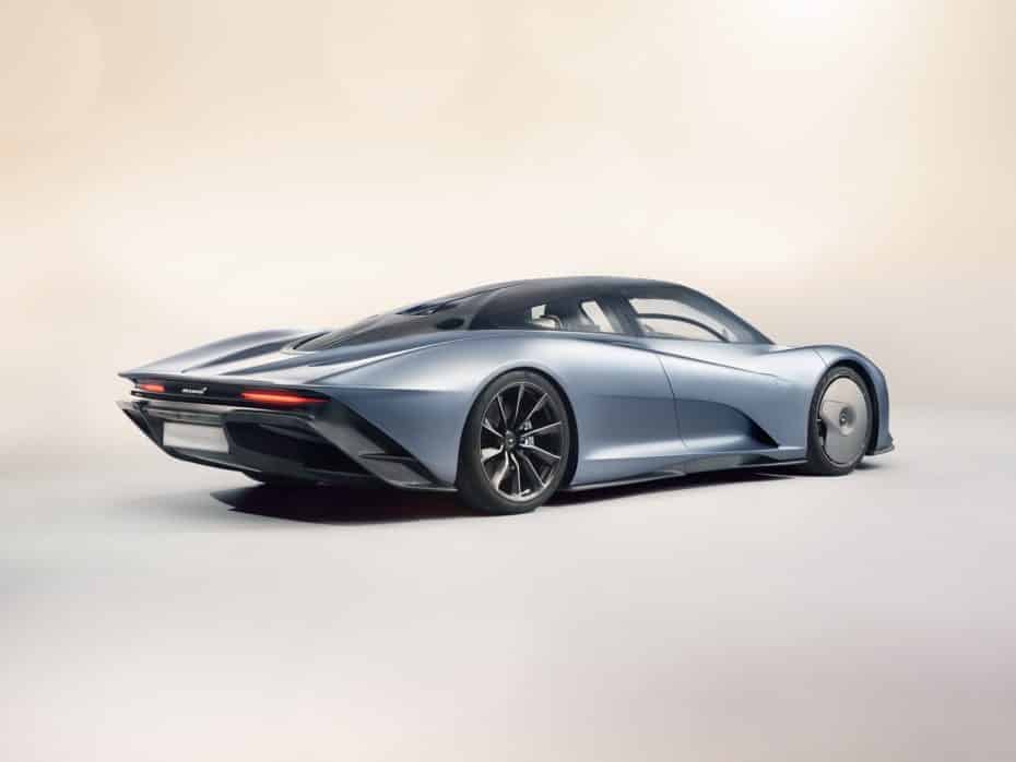 ¡Oficial! Así es el McLaren Speedtail: El superdeportivo más rápido de la marca venido del futuro
