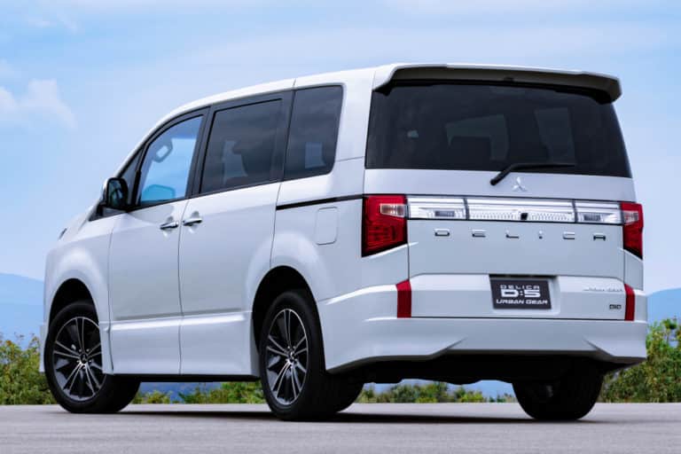 Mitsubishi delica d5 2018