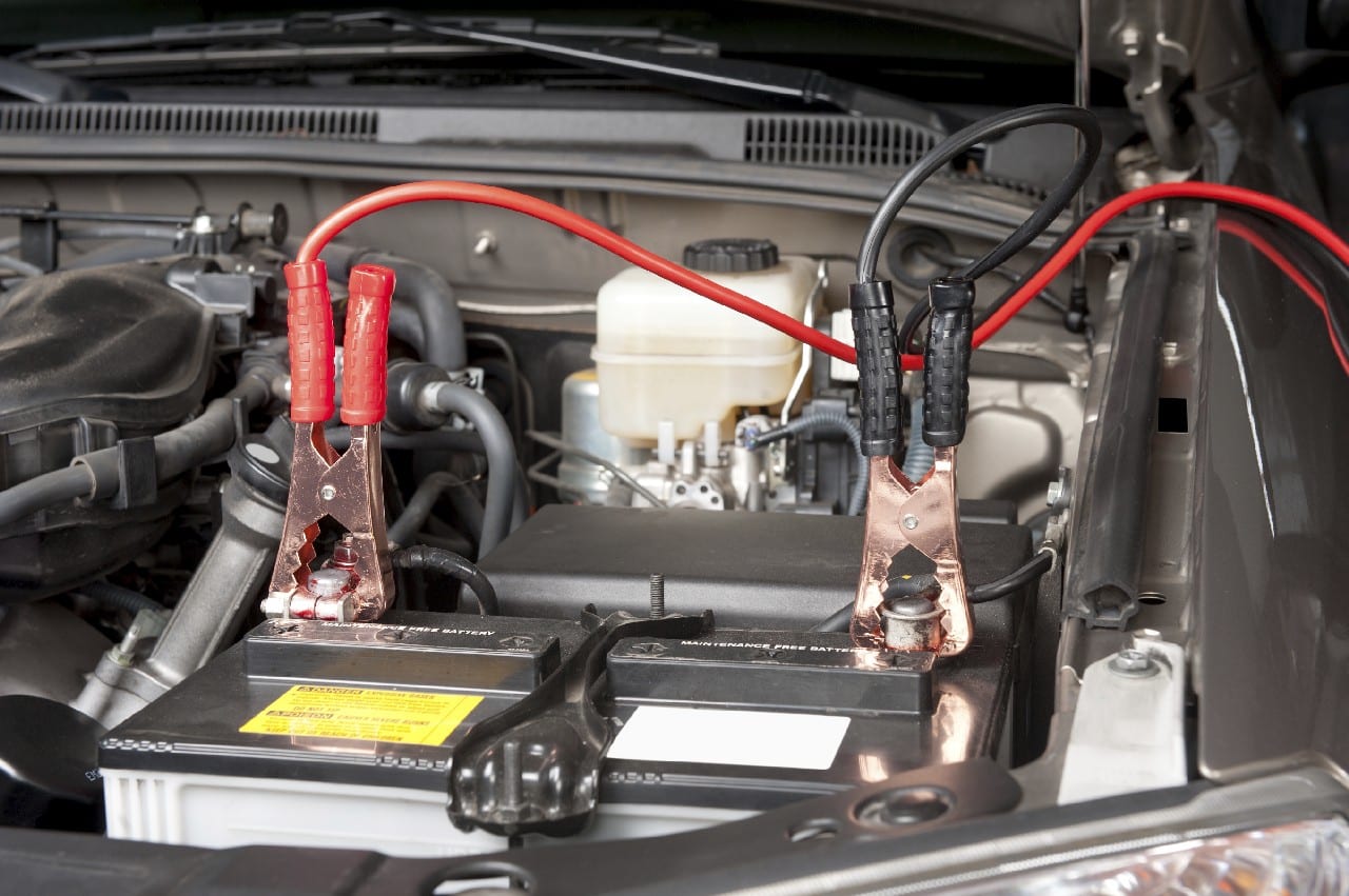 Arrancador de baterías para el coche: qué necesitas saber -canalMOTOR