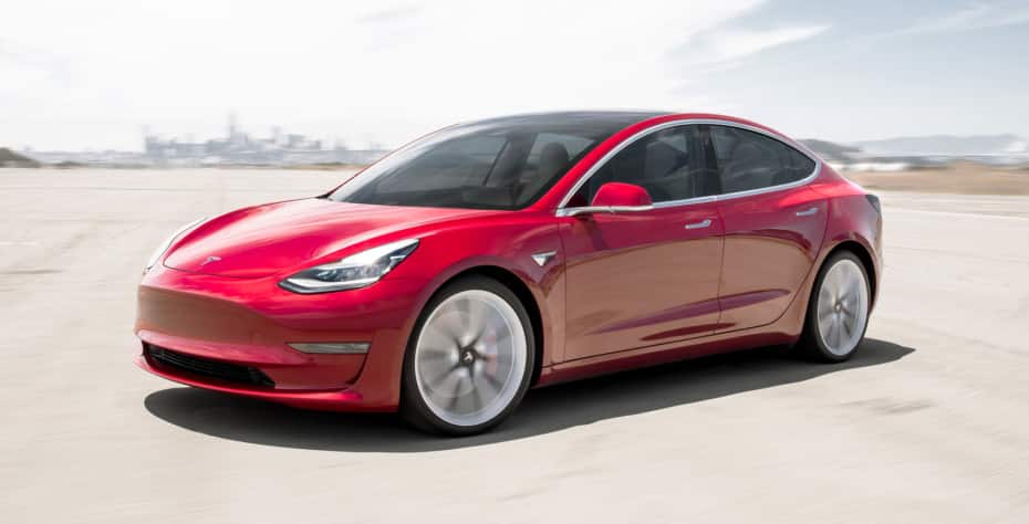 Así le ha ido al Tesla Model 3 en Europa: La marca no puede tener queja