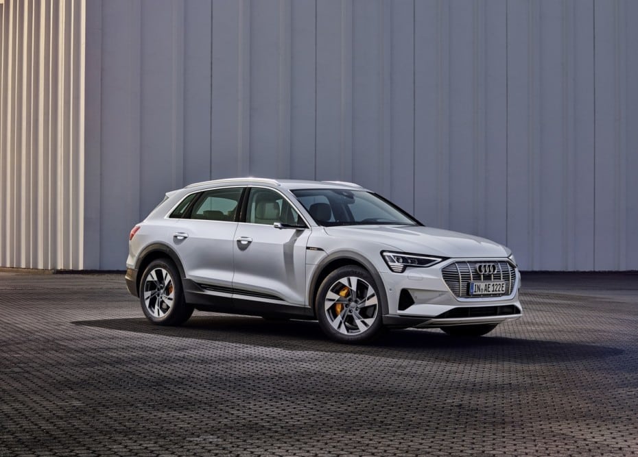 Audi e-tron 50 quattro: El SUV eléctrico estrena versión de acceso