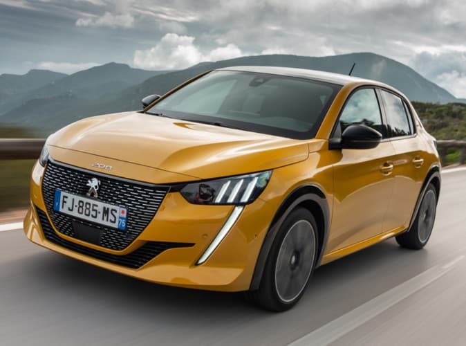 Nueva Gama 21 Del Peugeot 8 Estrena Acabados