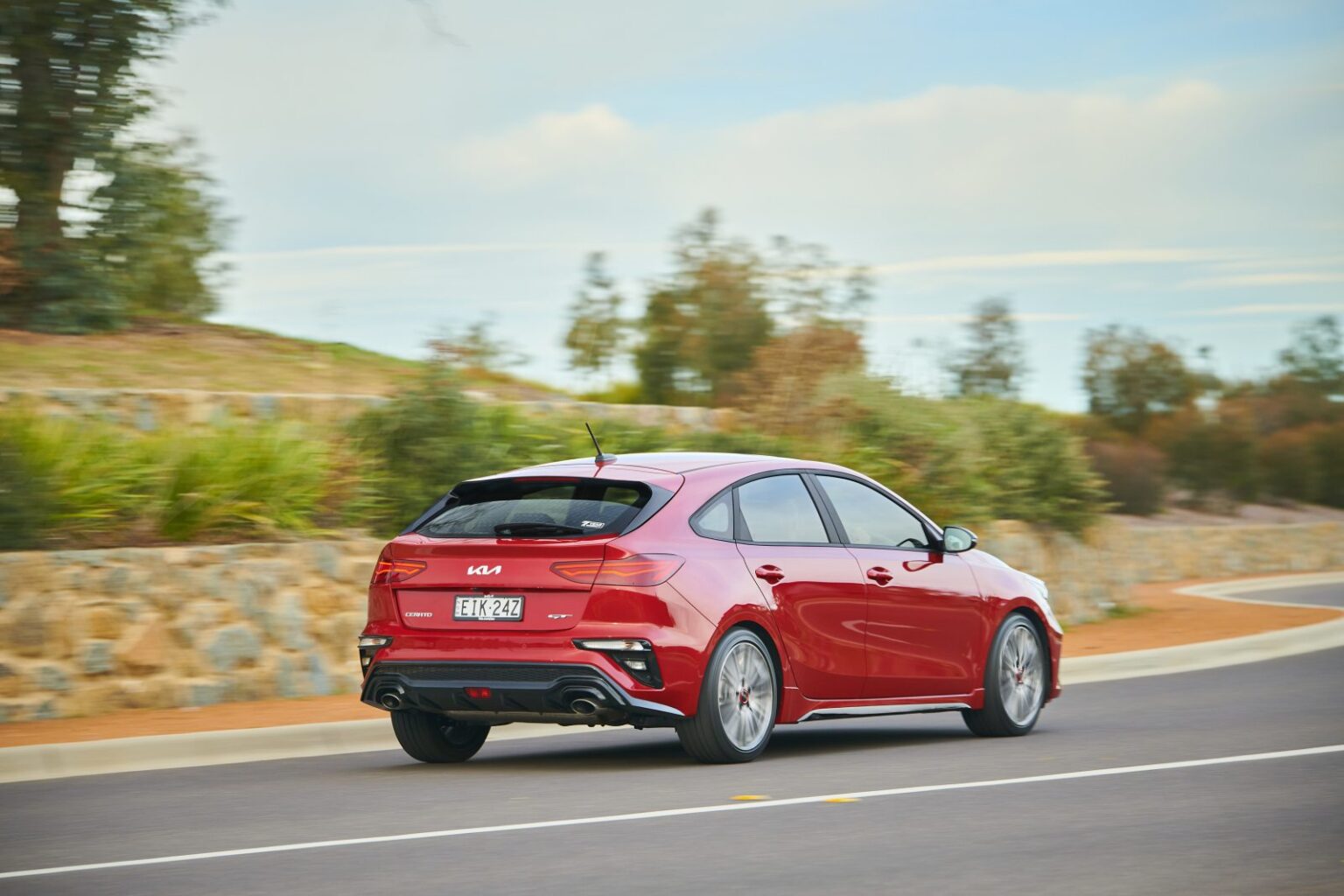 Kia cerato 2021 года