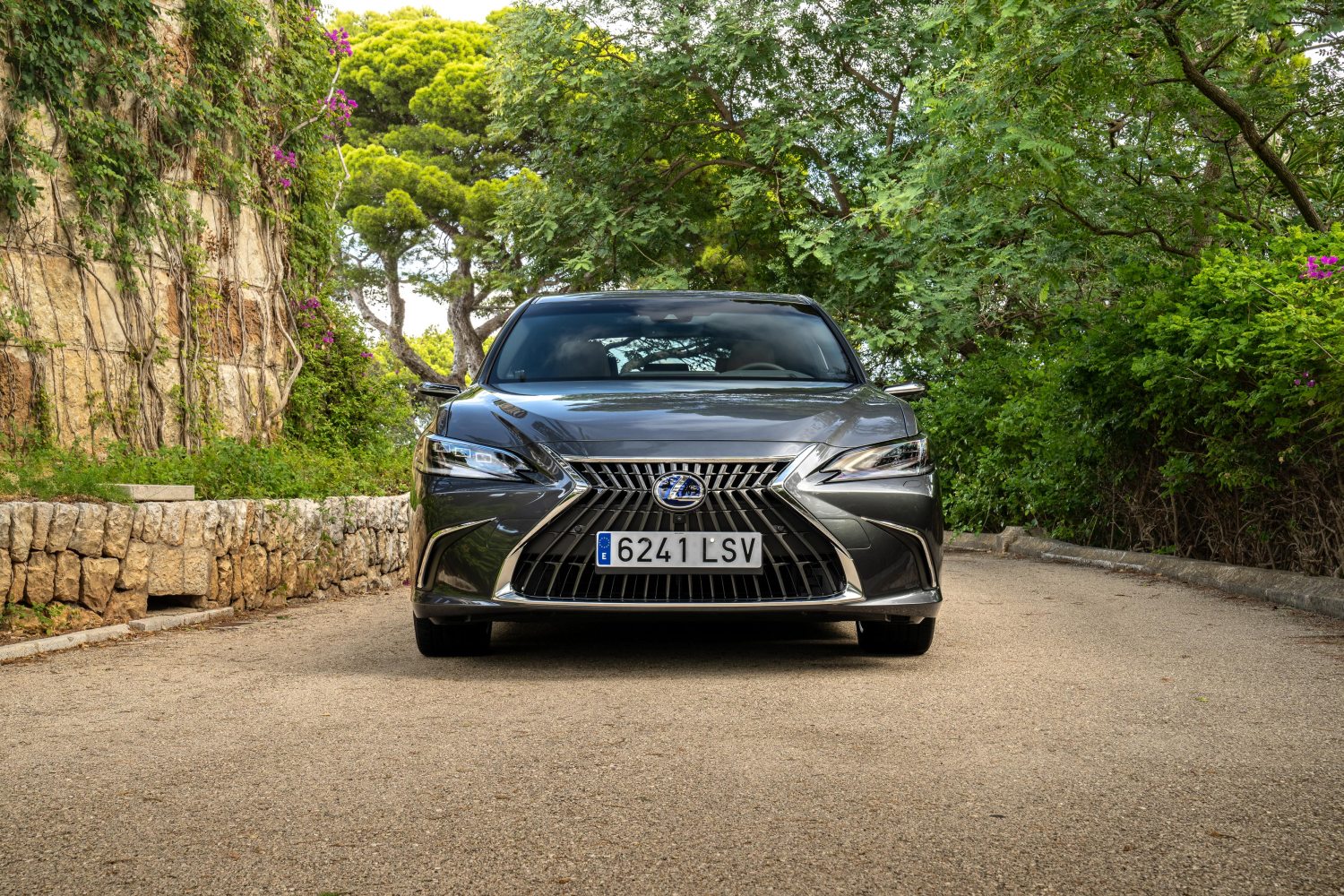 Primera prueba Lexus ES300h 2022, la berlina híbrida exótica