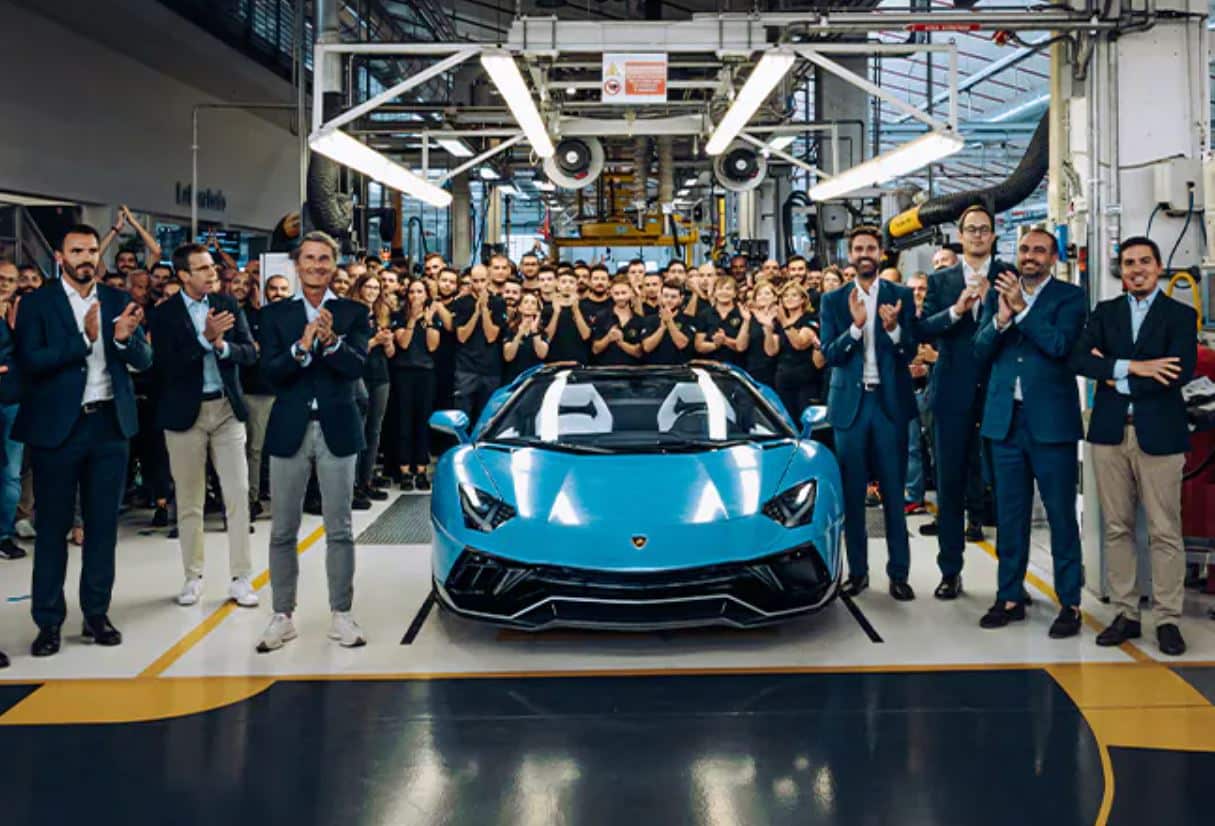 Lamborghini Aventador, la unidad final sale de producción