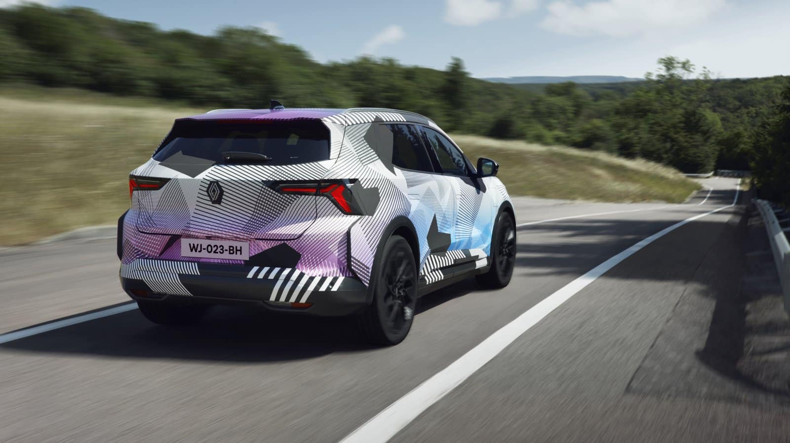 Renault Scenic E-Tech EV 2024: primeros detalles e imágenes