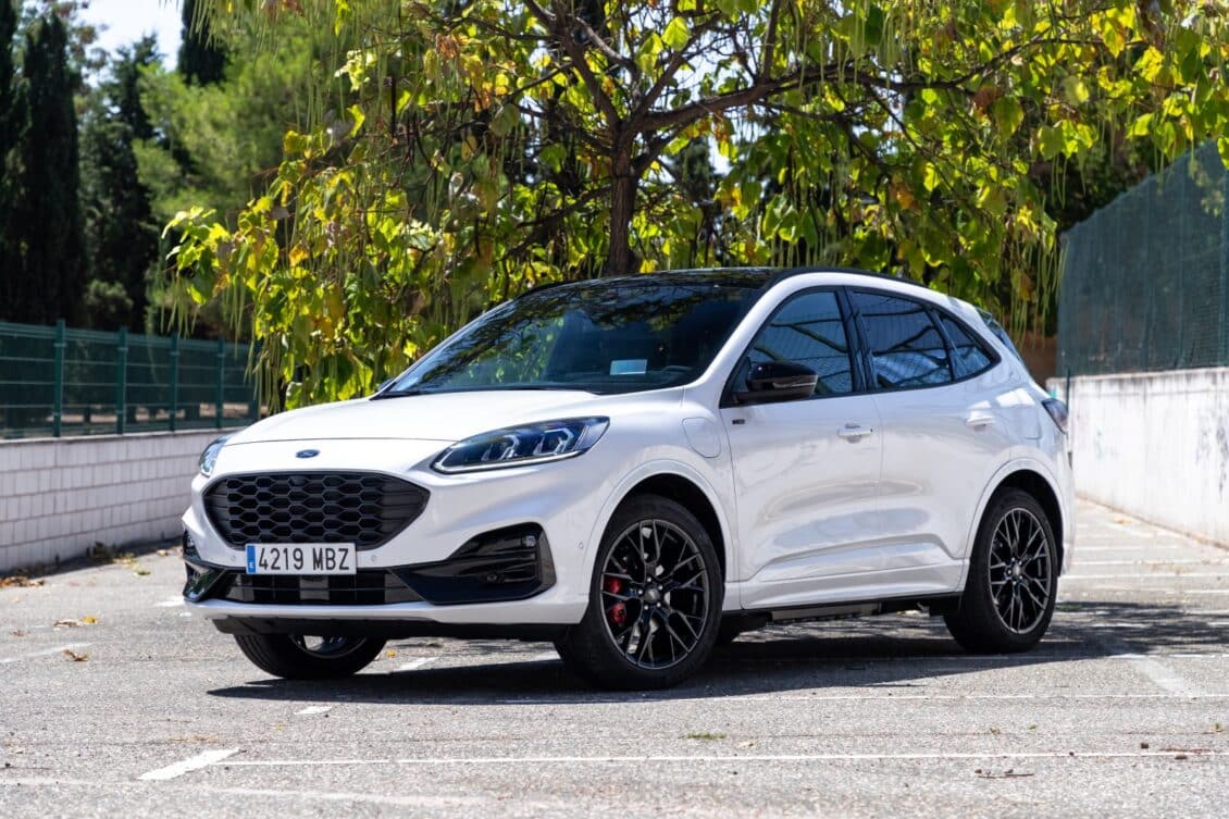 Prueba Ford Kuga PHEV ST-Line X 225 CV: ahorrador, pero menos ágil