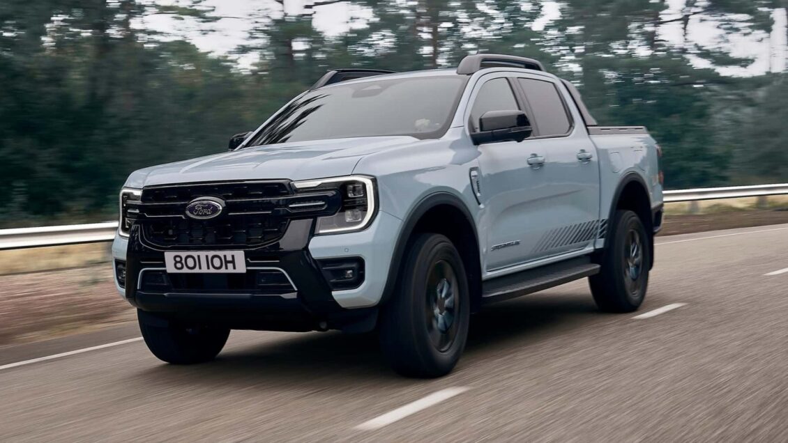 El Ford Ranger PHEV, ya a la venta en España con 280 CV de potencia