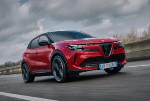 Alfa Romeo Junior Veloce: la opción más prestacional de la gama es 'CERO'