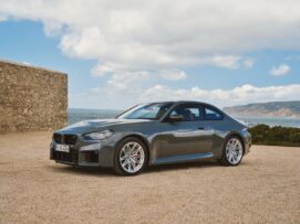 ¡Oficial! El BMW M2 Coupé 2024 se pone al día: caja manual y aumento de potencia