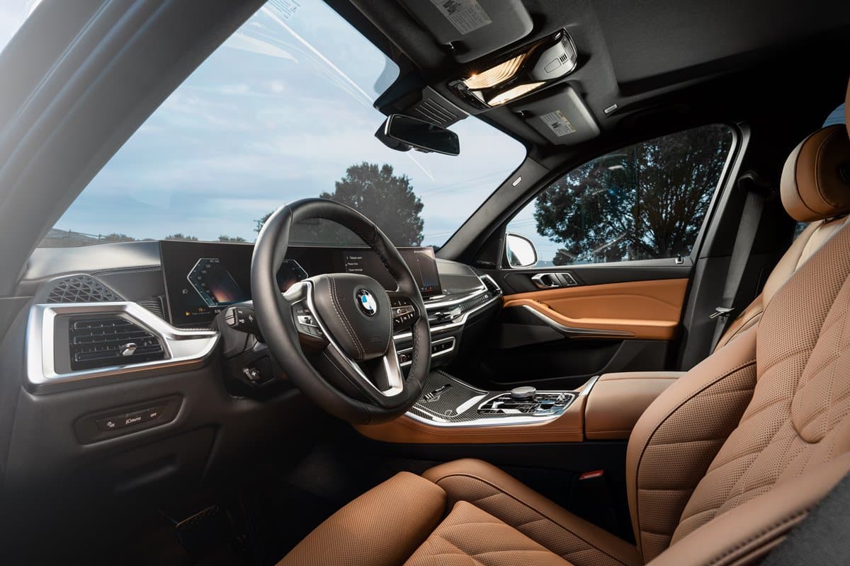 interior BMW X5
