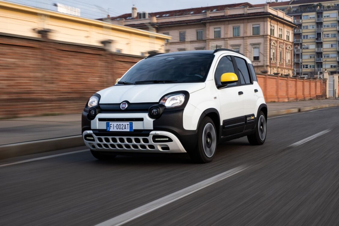 Fiat también detendrá la producción del Panda en noviembre