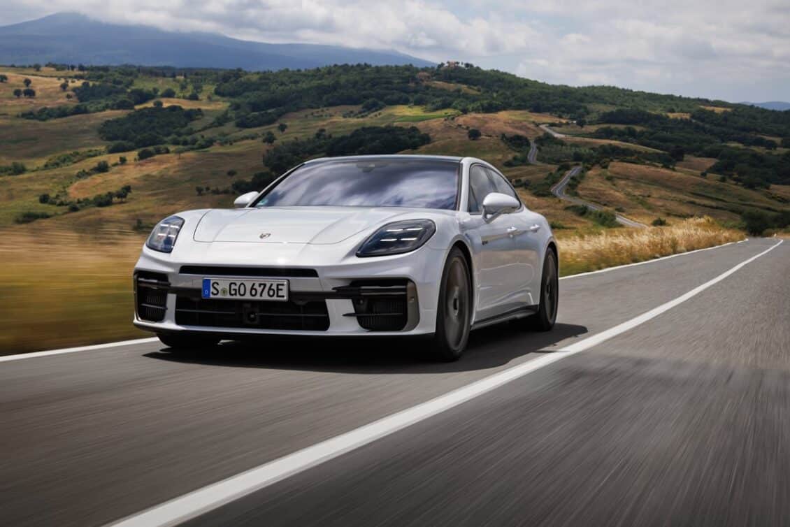 El Porsche Panamera más potente debuta junto a la versión GTS