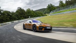 El Porsche Panamera rueda en Nürburgring en 7:24.17 minutos, un nuevo récord