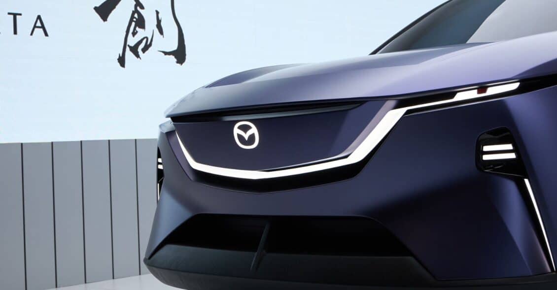 ¿Está Mazda pensando en cambiar su logo?