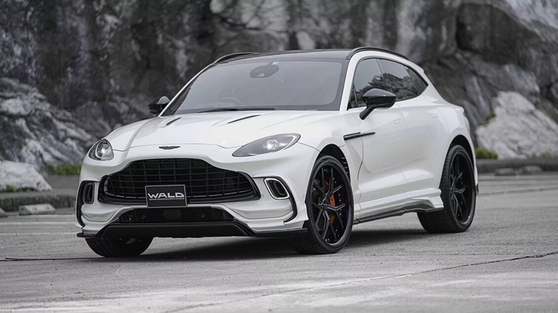 Si buscas un Aston Martin DBX más radical, sin extravagancias, este es para ti