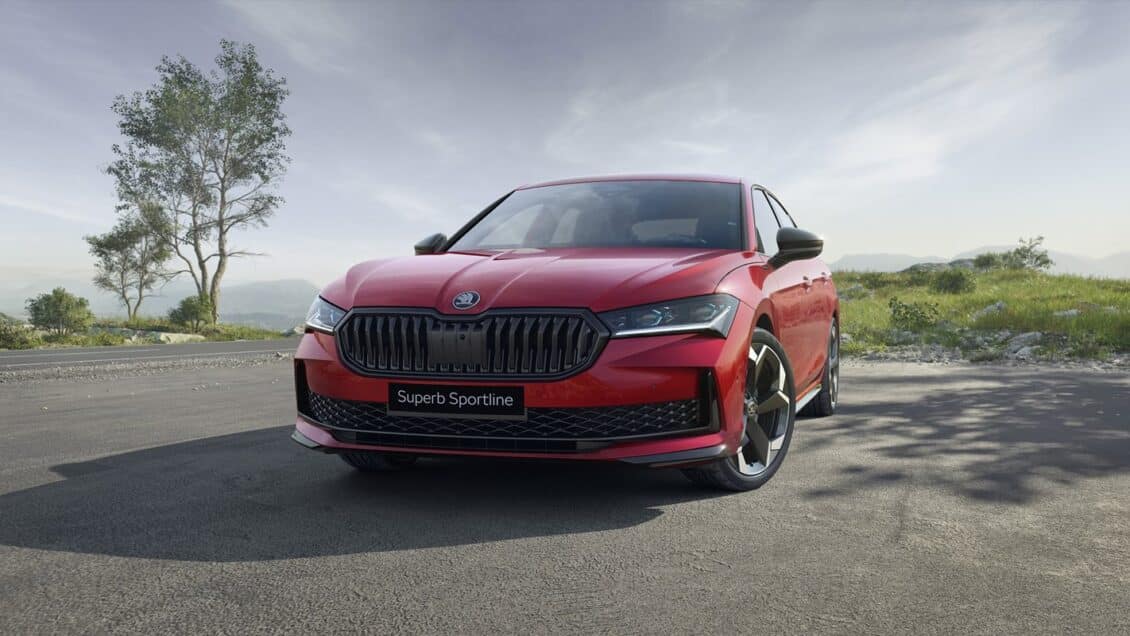 Skoda Superb SportLine, a falta de una versión RS, esto es lo más deportivo del modelo