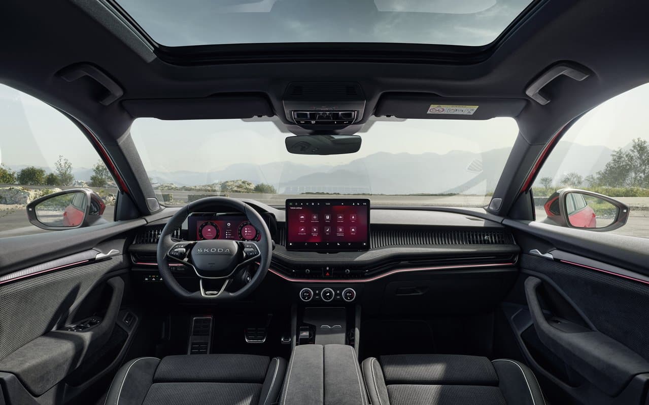 interior Skoda Superb SportLine