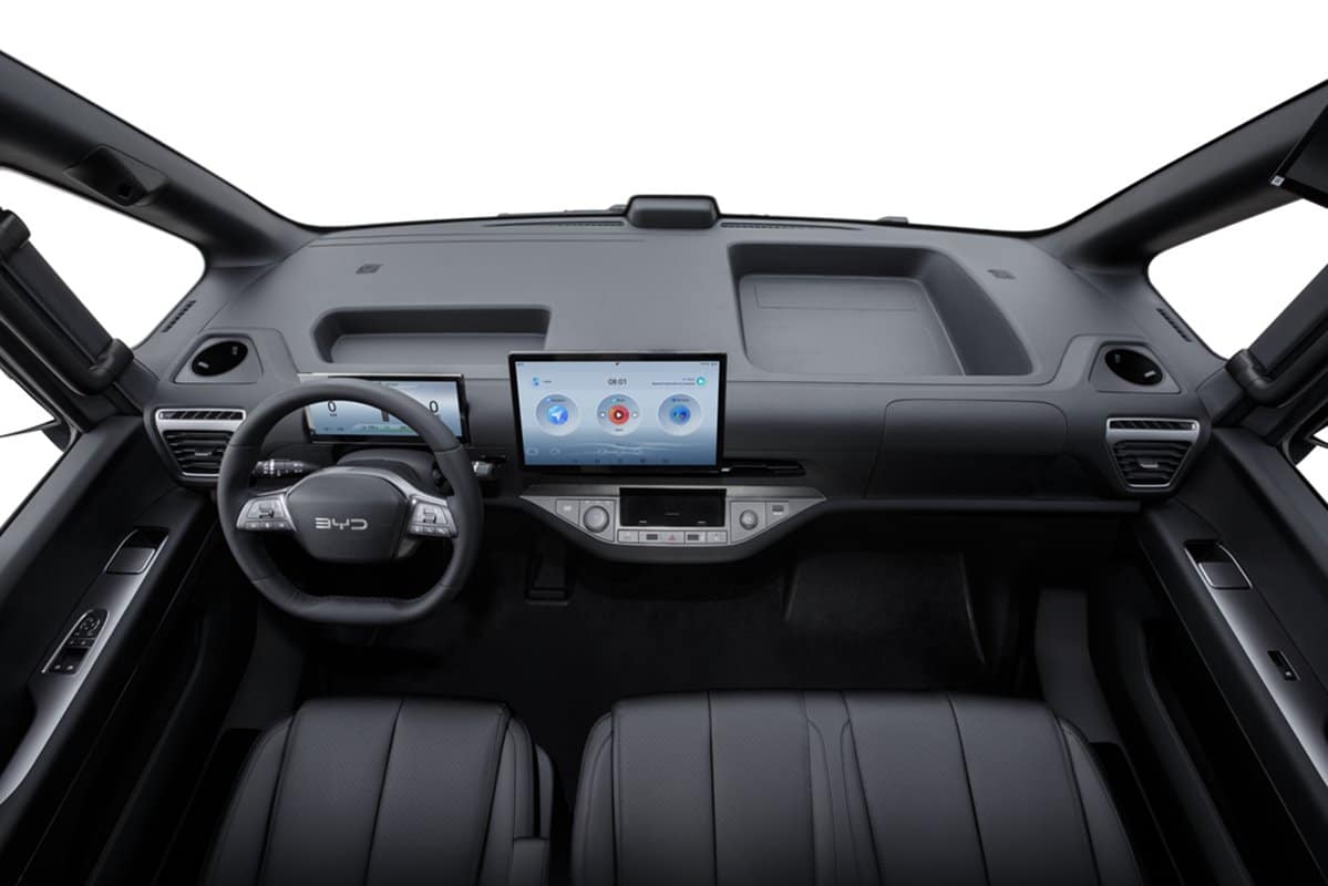 BYD E-VALI interior