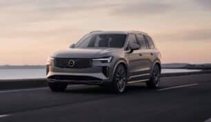 El renovado Volvo XC90 ya está aquí: este es su nuevo diseño y sus mejoras