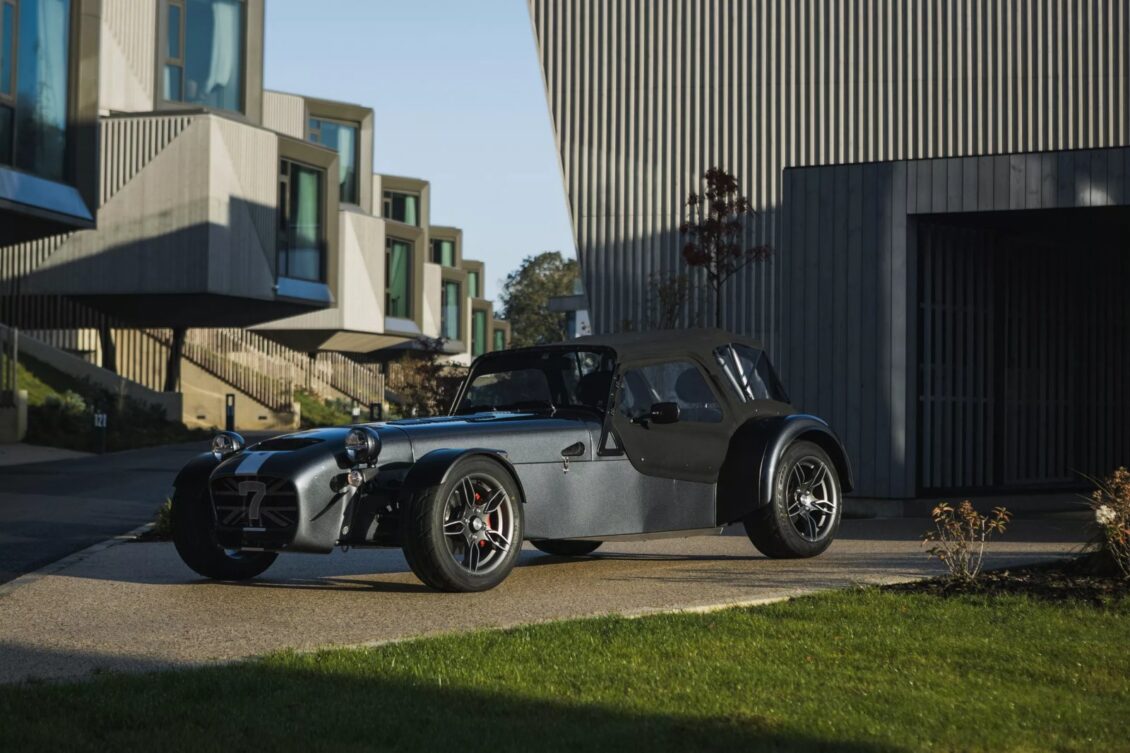 Caterham Seven CSR Twenty: el modelo más exclusivo y caro de la compañía