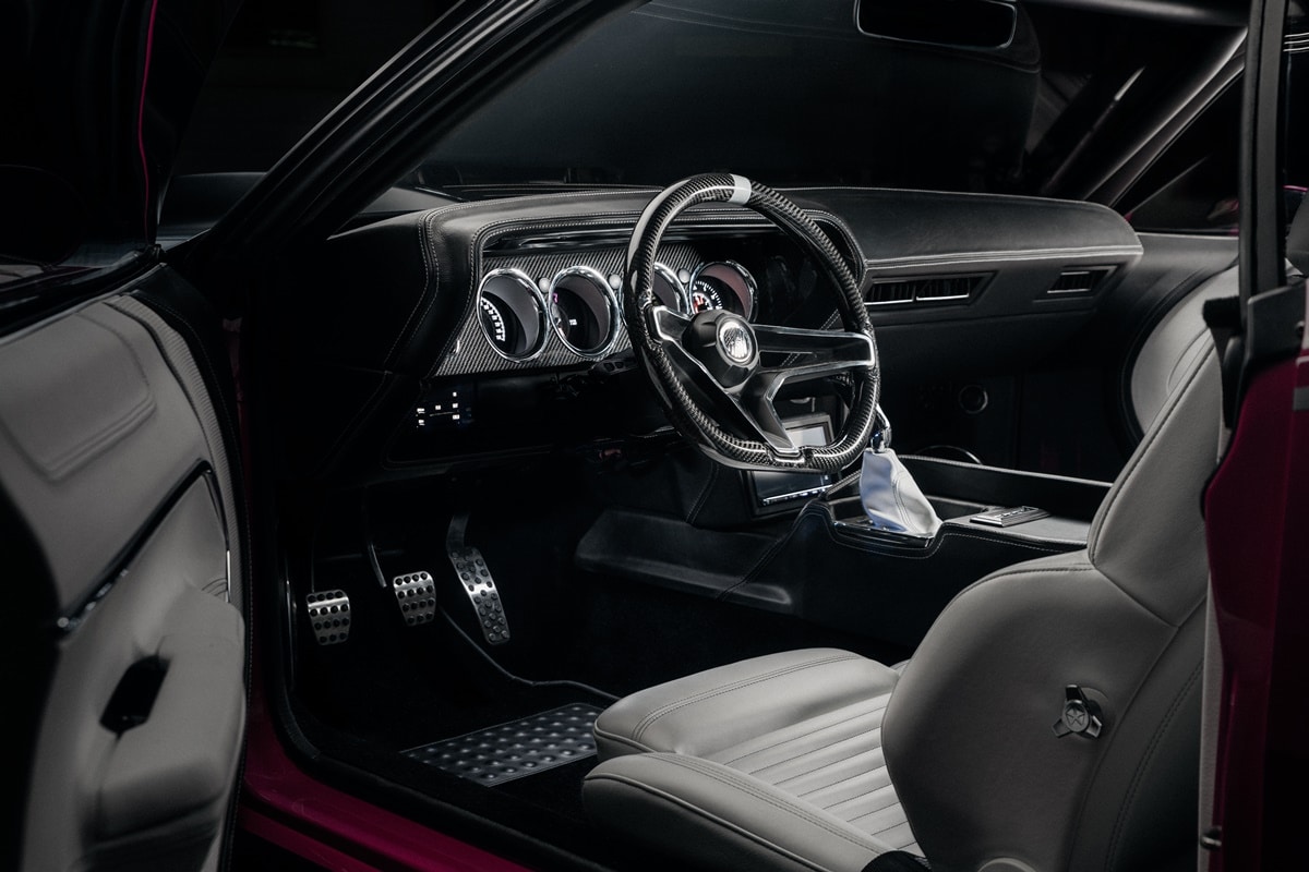 interior Plymouth Cuda de 1970