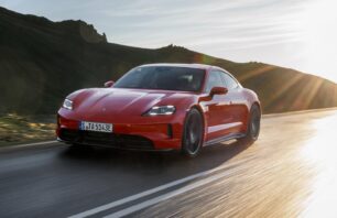 Tres nuevas versiones para la gama Porsche Taycan: llegan los GTS y Taycan 4