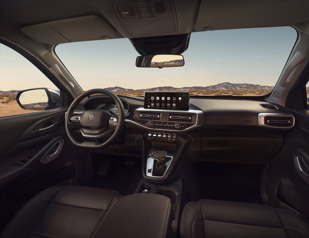 interior Peugeot Lantrek