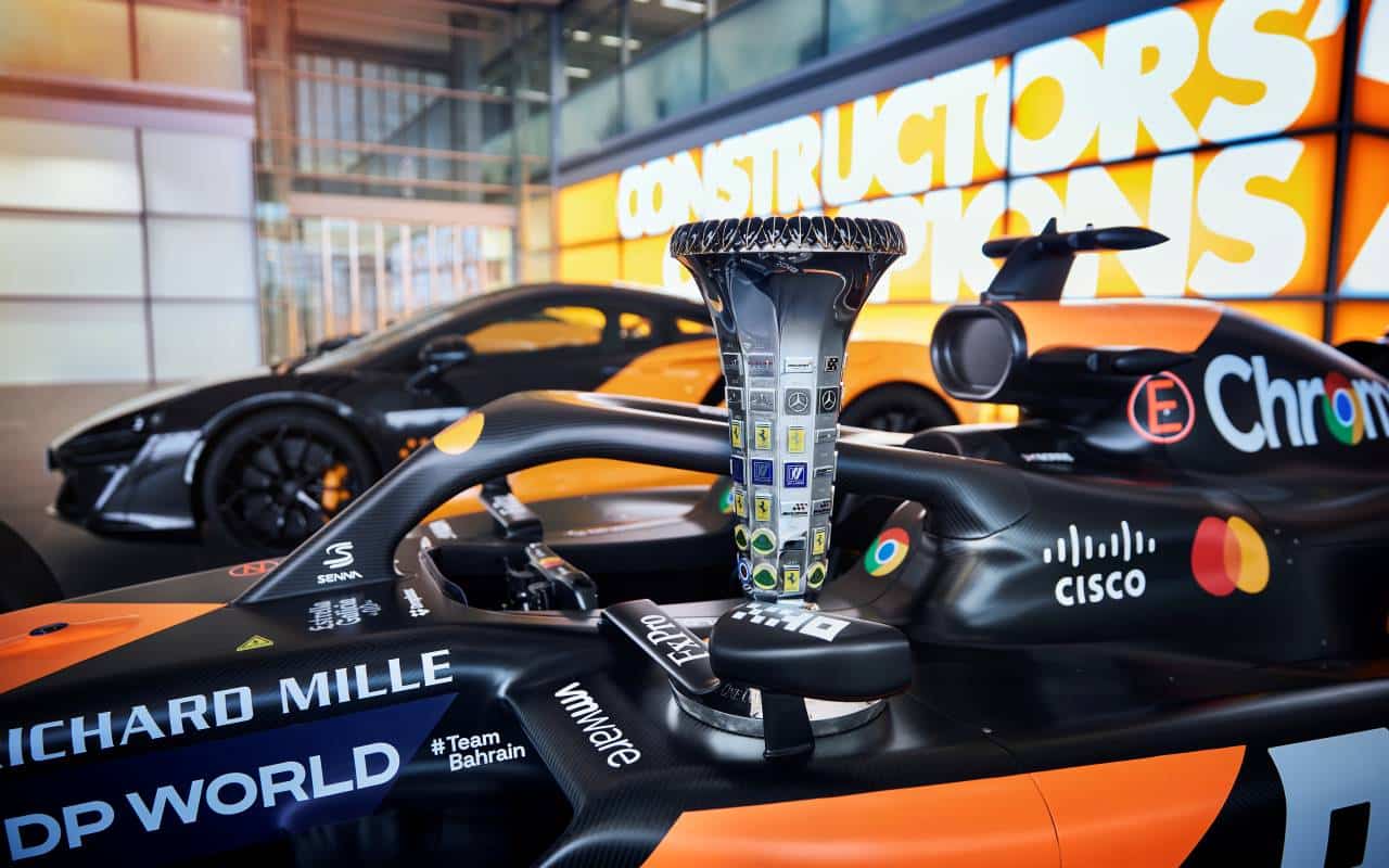 trofeo McLaren MCL38 Celebration Edition