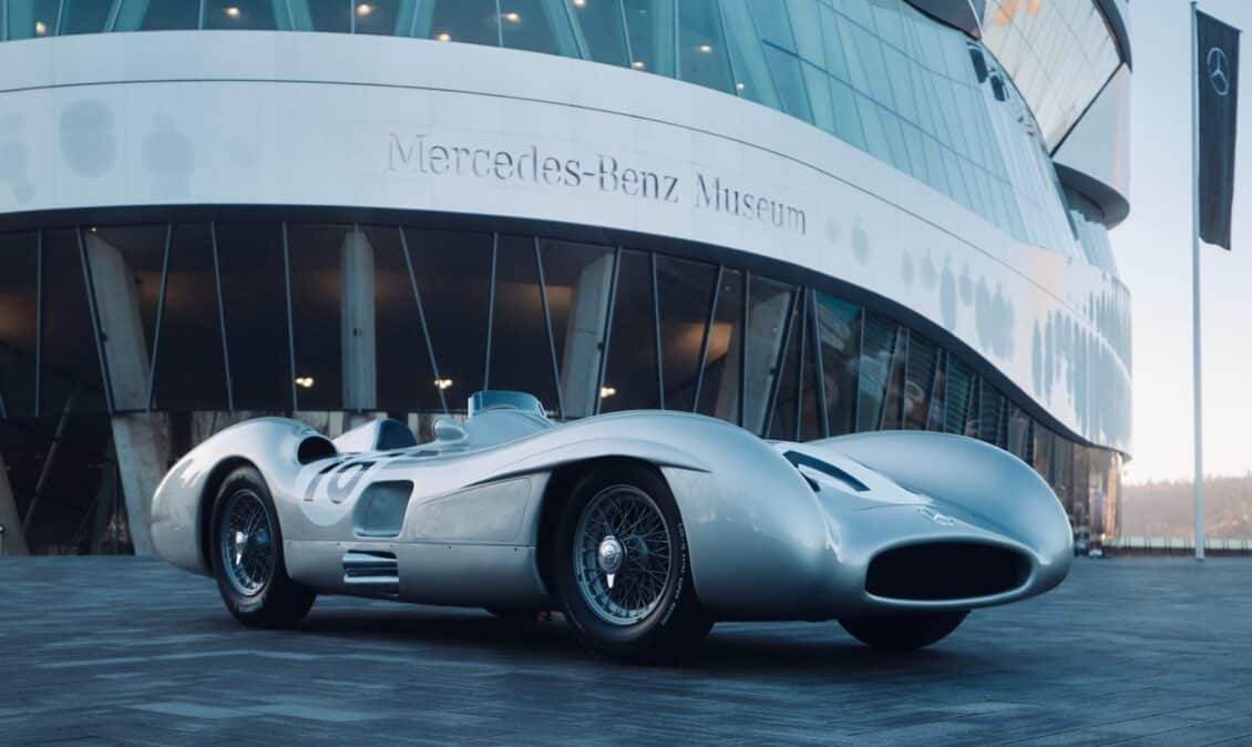 El legendario Mercedes-Benz W 196 R de Fangio se convierte en el monoplaza más caro del mundo, han pagado más de 51 millones de euros