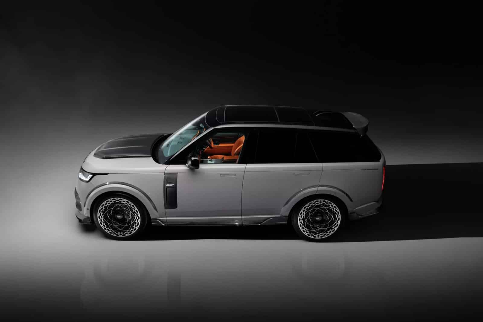 El nuevo Range Rover de Overfinch tiene mucha fibra y 620 CV